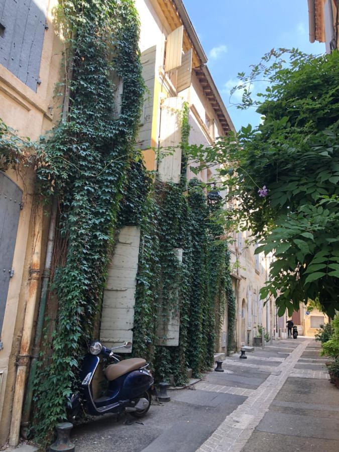 Studio De Charme A La Roquette Arles Dış mekan fotoğraf