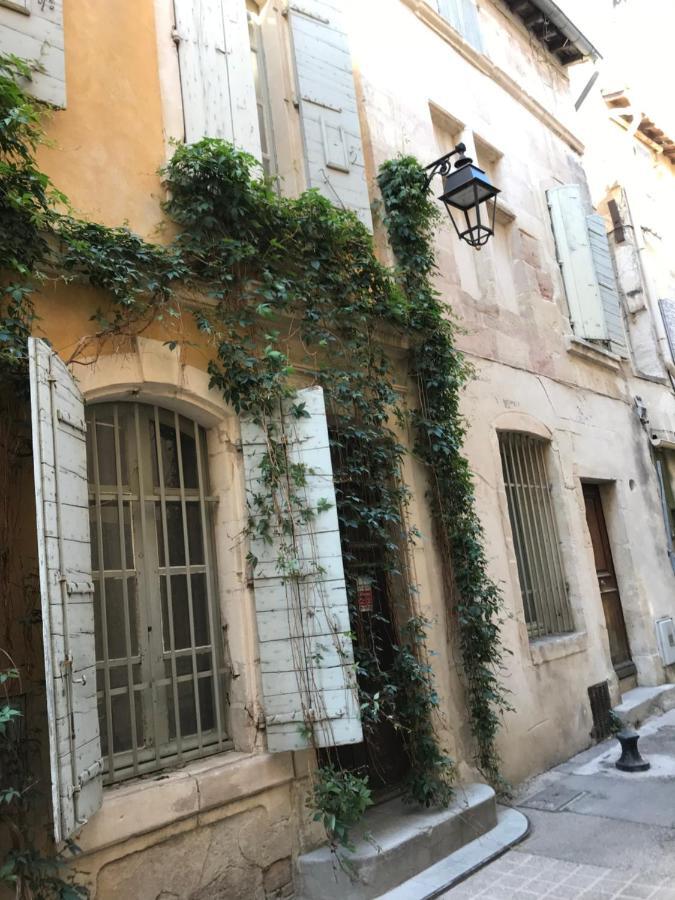 Studio De Charme A La Roquette Arles Dış mekan fotoğraf